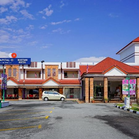 Capital O 89658 Bustani Hotel 지트라 외부 사진
